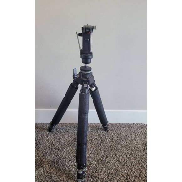 Bogen Professional Tripod - Picture 1 of 5